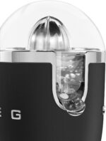 SMEG 50's Retro Style Citrus Juicer with Drip Free Spout, Automatic Activation, and Efficient Straining, Black - Image 4