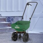 Scotts Turf Builder EdgeGuard Mini Broadcast Spreader - Spreads Grass Seed, Fertilizer and Salt - Holds up to 5,000 sq. ft. of Scotts Grass Seed or Fertilizer Products - Image 3