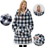 Giggling Getup Wearable Blanket Hoodie for Adults Gifts for Teen Girls Sister Women Sherpa Fleece Printed Hooded Blanket Sweatshirt Warm Cozy with Pocket & Sleeves Black Plaid - Image 4