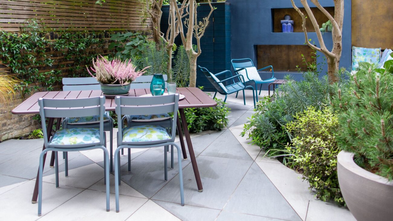 The 3 garden furniture colours replacing green this summer