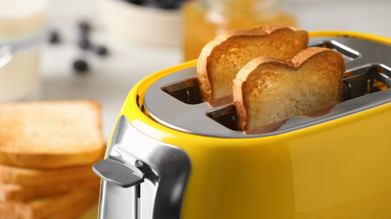 Why There's Simply No Need For Traditional Toasters Anymore